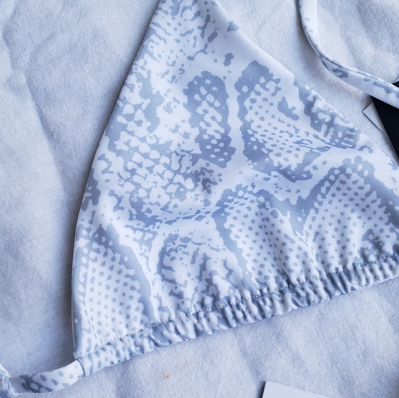 Bikini - Picture 4 of 5